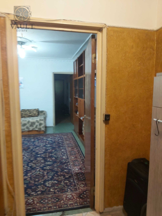 APARTAMENT 3 CAMERE - zona ALEXANDRU OBREGIA 