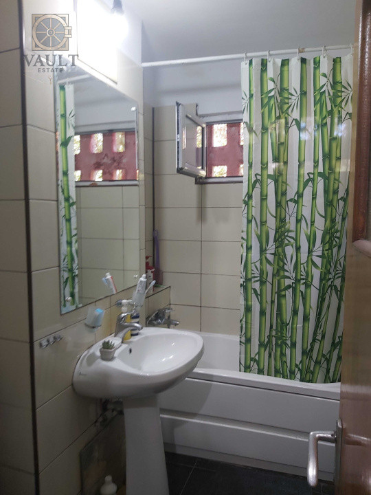APARTAMENT 3 CAMERE - zona ALEXANDRU OBREGIA 