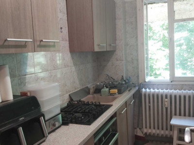 APARTAMENT 3 CAMERE - zona ALEXANDRU OBREGIA 