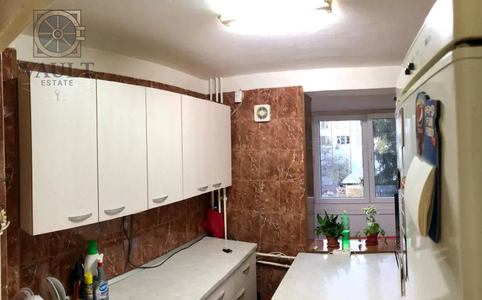 3 CAMERE - SECUILOR - BRANCOVEANU 