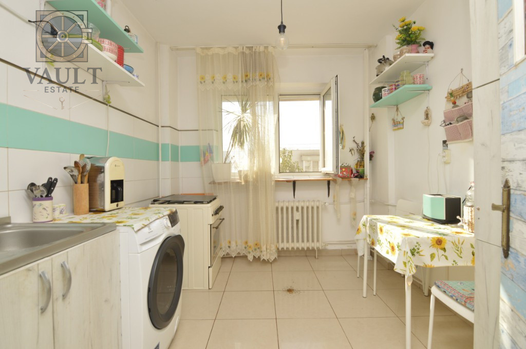 2 Camere - Bloc Anvelopat An 1982 - Metrou Dristor 