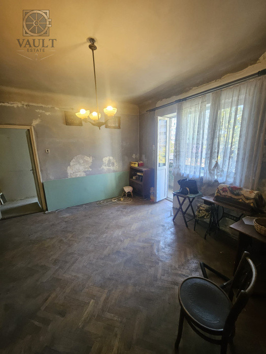 Apartament 2 camere - ETAJ 1 - zona CANTEMIR 