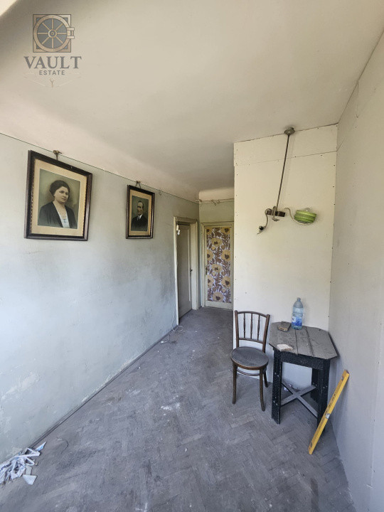 Apartament 2 camere - ETAJ 1 - zona CANTEMIR 