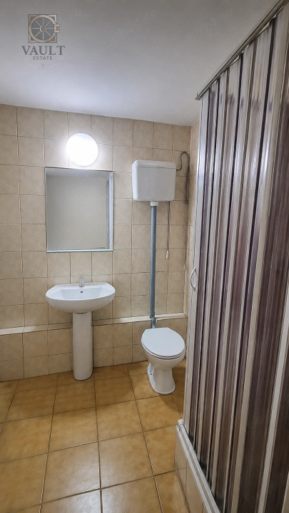 APARTAMENT 4 CAMERE -2 BAI-2 BALCOANE-GORJULUI-DEZROBIRII