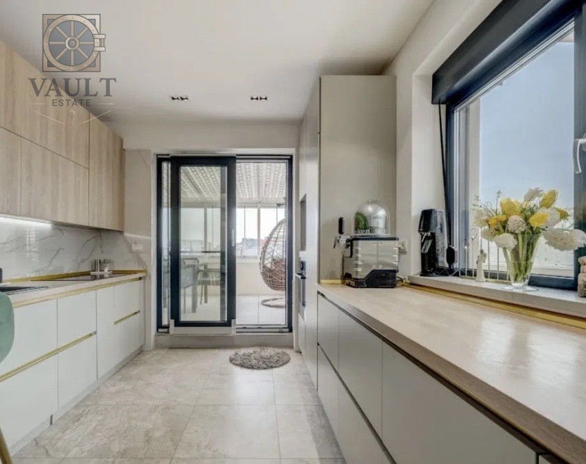 Apartament 4 camere -200,6mp - Iancului 