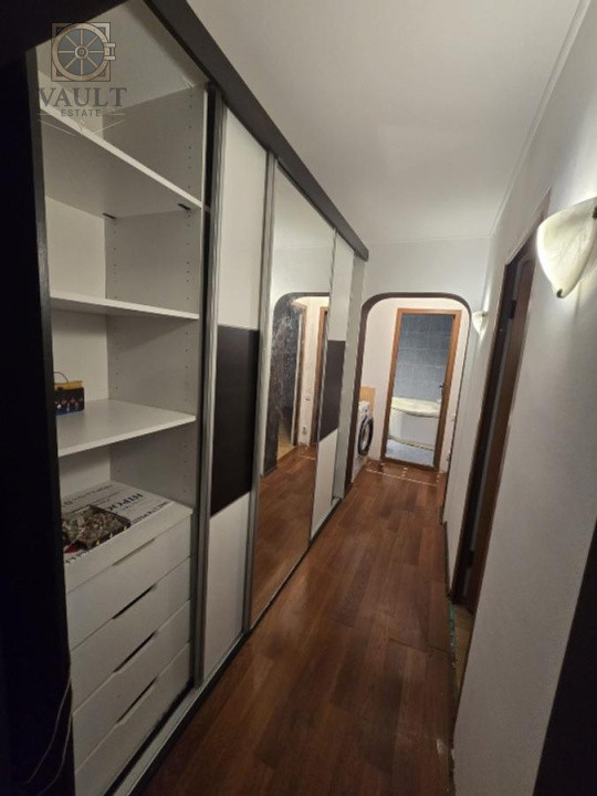 Apartament 3 camere -Titan