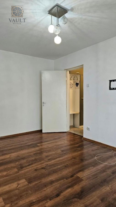 Apartament 2 camere-5 minute de mers pana la metrou 1 Decembrie 1918 