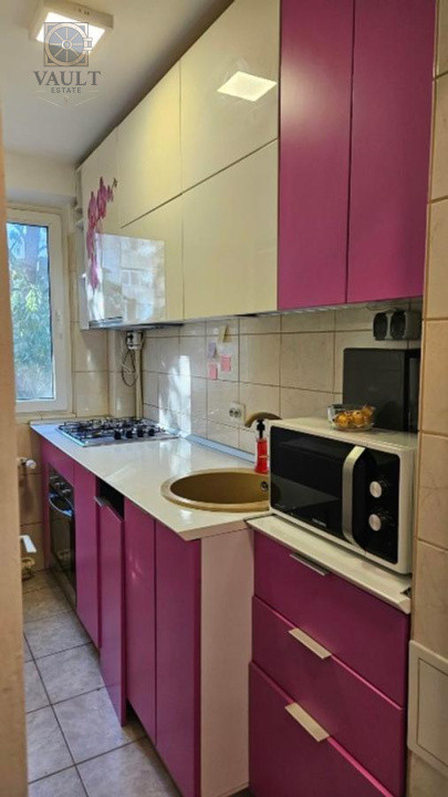 Apartament 2 camere-5 minute de mers pana la metrou 1 Decembrie 1918 