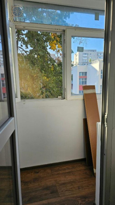 Apartament 2 camere-5 minute de mers pana la metrou 1 Decembrie 1918 