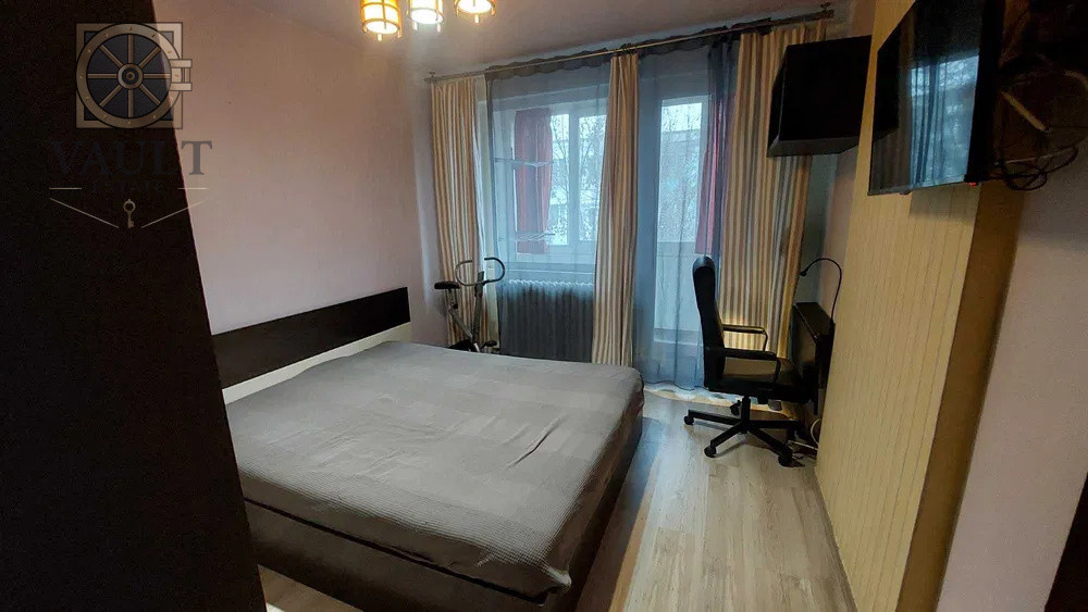 APARTAMENT 3 CAMERE-RAHOVA-ETAJ 3/4-PARCARE-SEMIDECOMANDAT