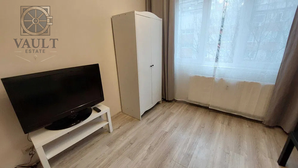 APARTAMENT 3 CAMERE-RAHOVA-ETAJ 3/4-PARCARE-SEMIDECOMANDAT