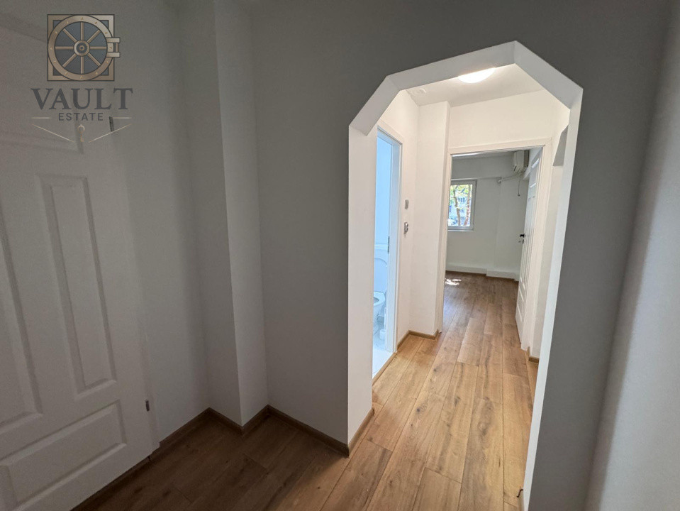 Apartament 4 camere - centrala proprie - parc Tineretului