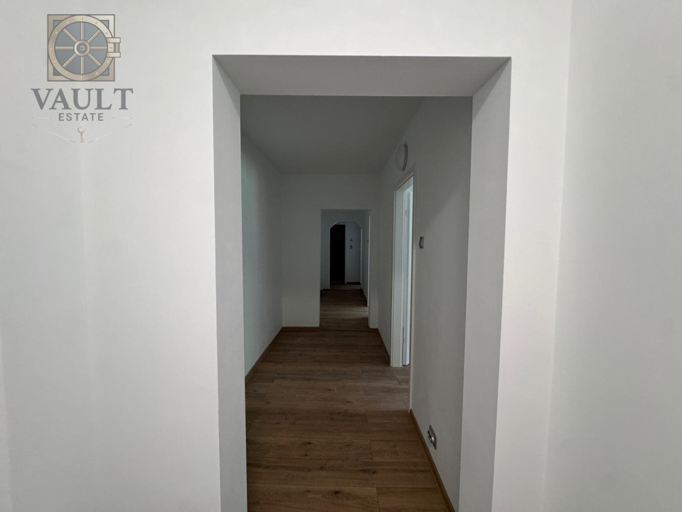 Apartament 4 camere - centrala proprie - parc Tineretului