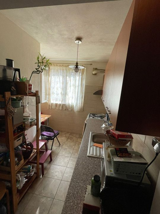 APARTAMENT 4 CAMERE - DECOMANDAT - BOXA LA SUBSOL