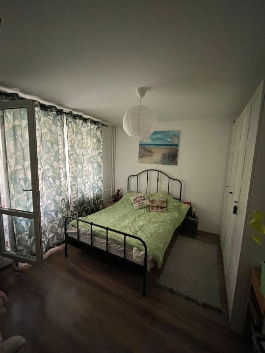 APARTAMENT 4 CAMERE - DECOMANDAT - BOXA LA SUBSOL