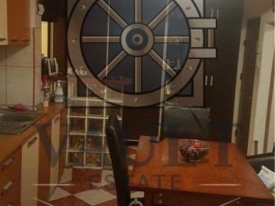 Apartament 4 camere decomandat Fizicienilor