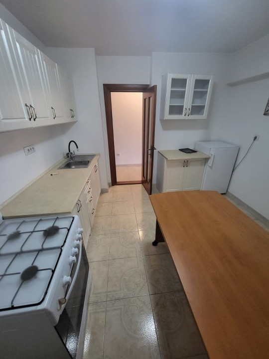 APARTAMENT 3 CAMERE-OBOR-METROU-BLOC ALMO