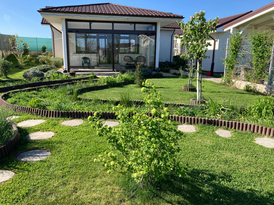 Casa-DEOSEBITA-Gradina-Amenajata-700MP-EDA-RESIDENCE-BALOTESTI