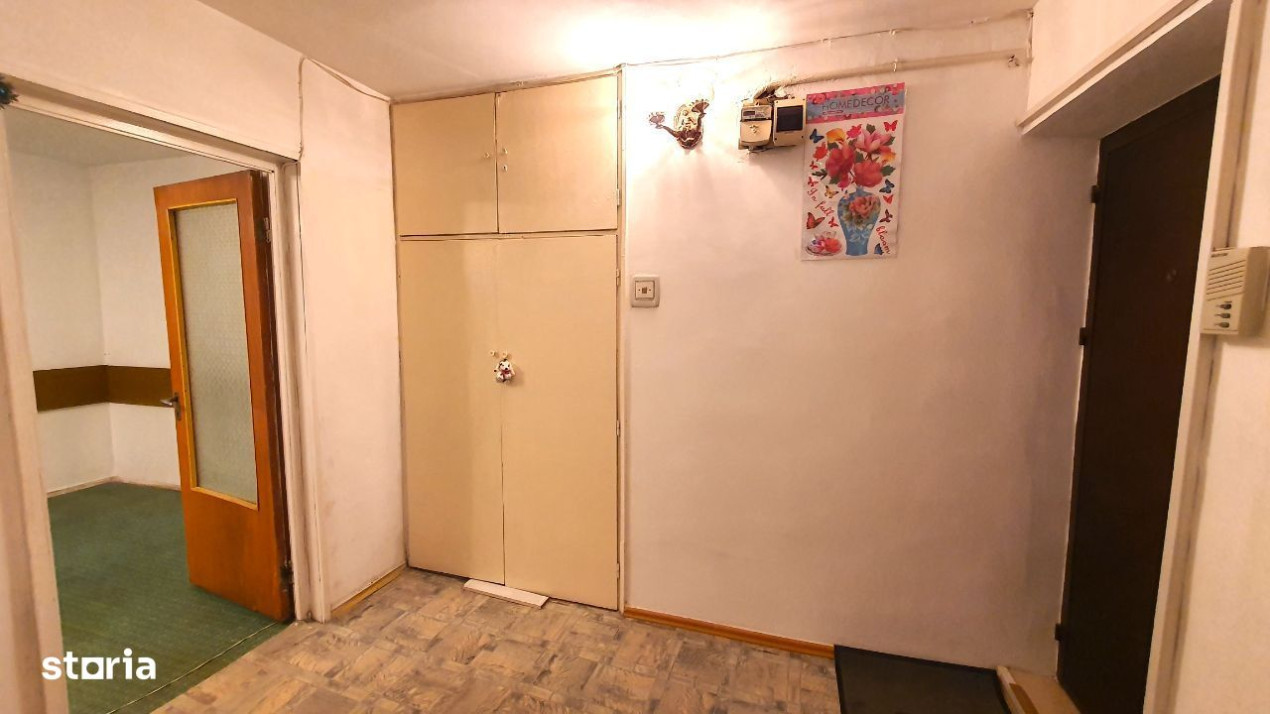 Apartament 2 camere semidecomandat - Teiul Doamnei 
