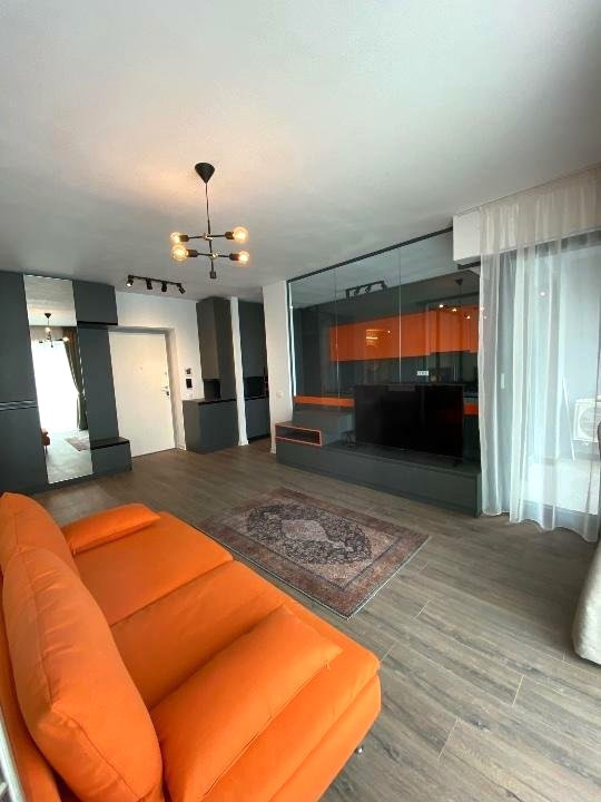 APARTAMENT DE INCHIRIAT IN CLOUD 9