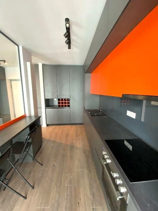 APARTAMENT DE INCHIRIAT IN CLOUD 9