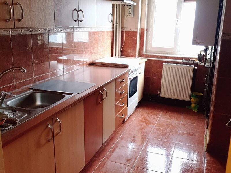 Apartament 3 camere Colentina