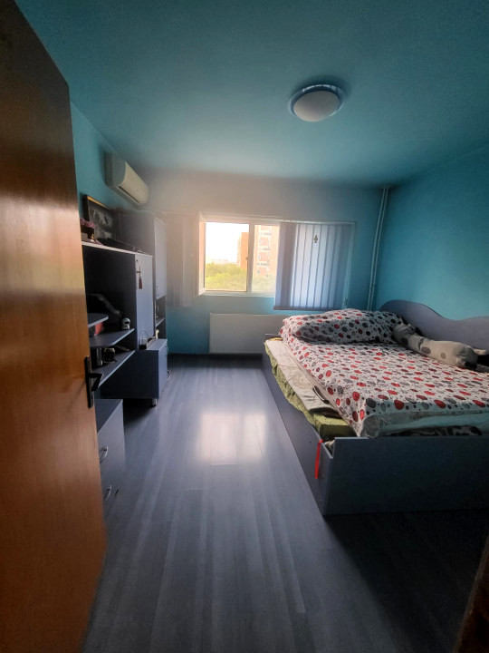 3 camere decomandat - la 1 minut de Metrou Tudor Vladimirescu