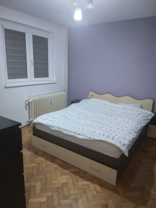 Apartament Semidecomandat 3 camere - Titan 