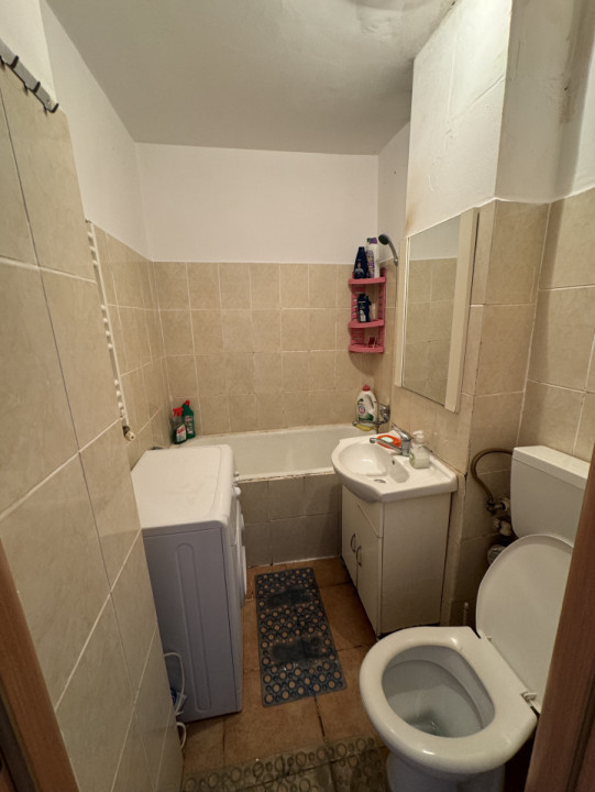 2 CAMERE- CENTRALA PROPRIE -PIAȚA DELFINULUI