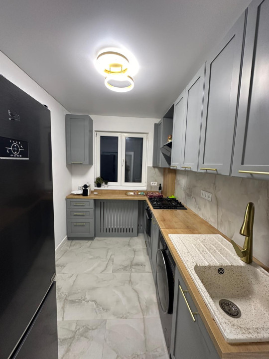 APARTAMENT 3 CAMERE -RENOVAT COMPLET -FINISAJE PREMIUM -FAVORIT