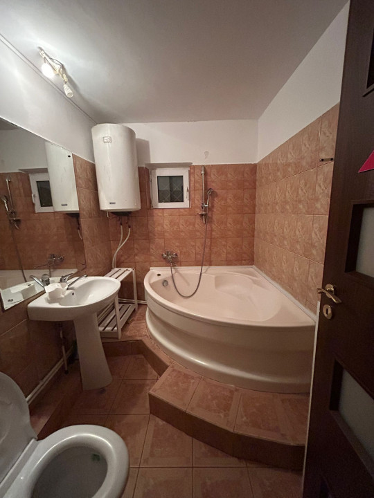 Apartament 2 camere-Rahova-Centrala proprie