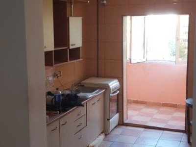 Apartament 3 camere - 5 minute Metrou APARATORII PATRIEI 