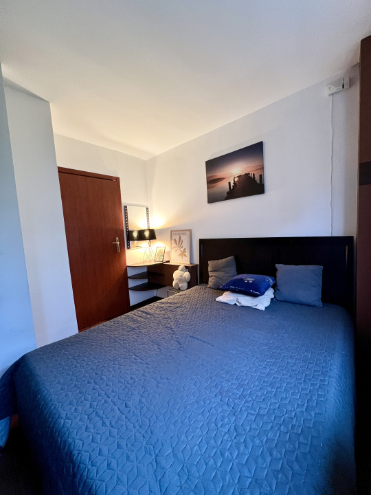 APARTAMENT DE 2 CAMERE, 40MP, CENTRALA PROPRIE, NERVA TRAIAN