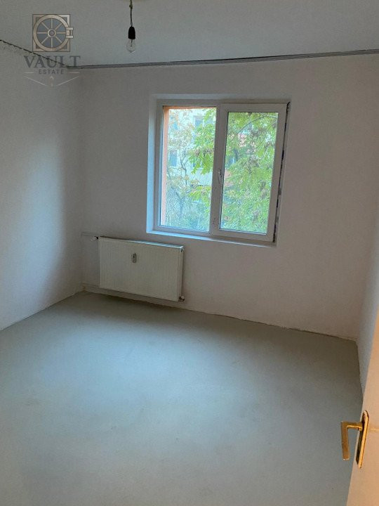 APARTAMENT 3 CAMERE DECOMANDAT - TEI -Cristea Mateescu  