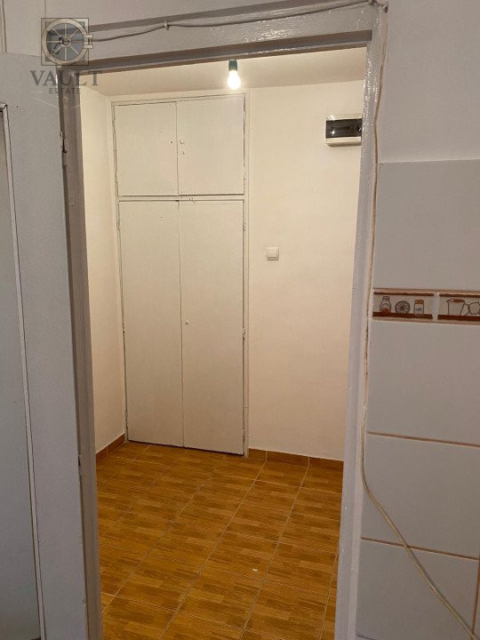 APARTAMENT 3 CAMERE DECOMANDAT - TEI -Cristea Mateescu  
