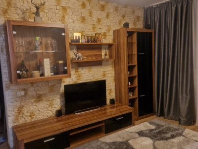 Apartament 4 camere semidecomandat etaj 5/10 zona Drumul Taberei