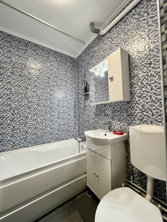 APARTAMENT DE 2 CAMERE DE ÎNCHIRIAT DRUMUL TABEREI- PROASPĂT RENOVAT-40 MP