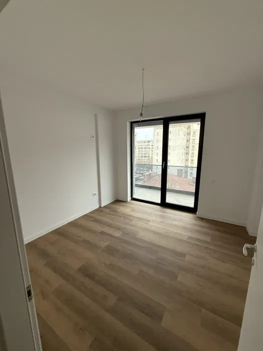 IDEAL BIROU! APARTAMENT DE 2 CAMERE, NEMOBILAT, BLOC NOU, DECEBAL