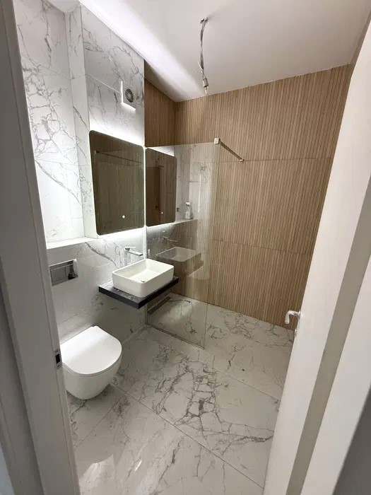 IDEAL BIROU! APARTAMENT DE 2 CAMERE, NEMOBILAT, BLOC NOU, DECEBAL