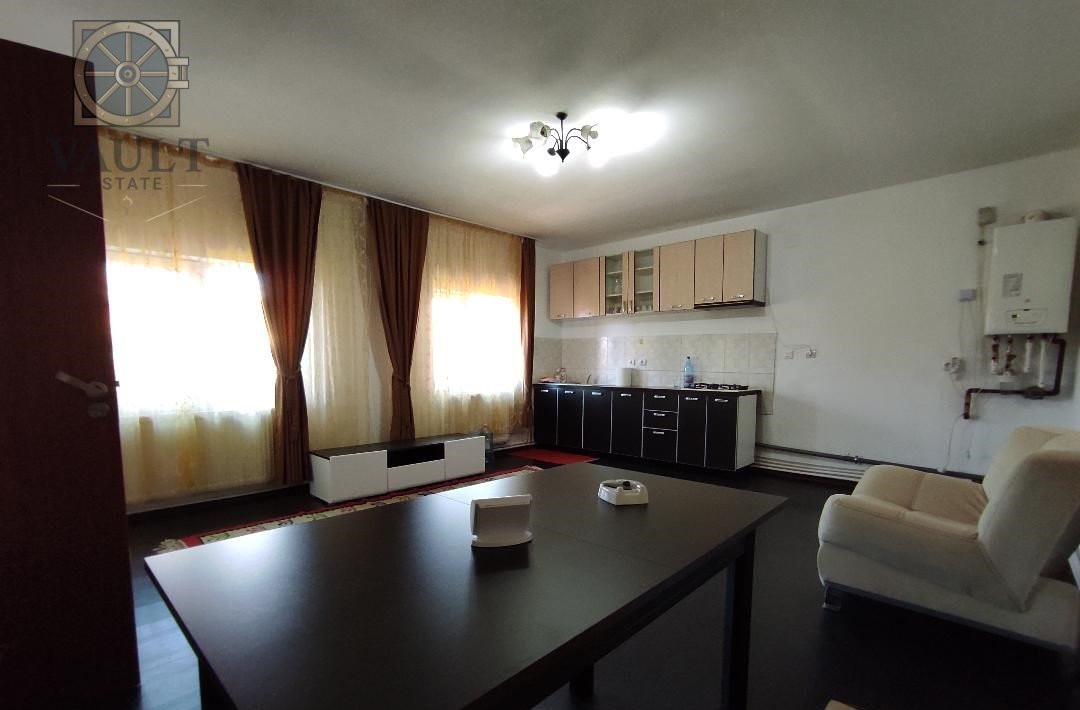 Casa individuala zona Catelu 3 camere