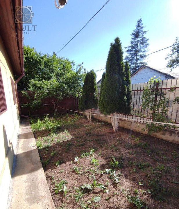 Casa individuala zona Catelu 3 camere