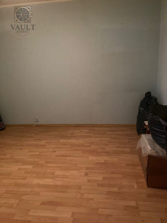 Apartament 3 camere decomandat etaj3/4 zona 1 Decembrie 1918