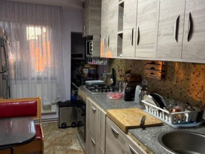4 camere  - 98 mp - Aparatorii Patriei 