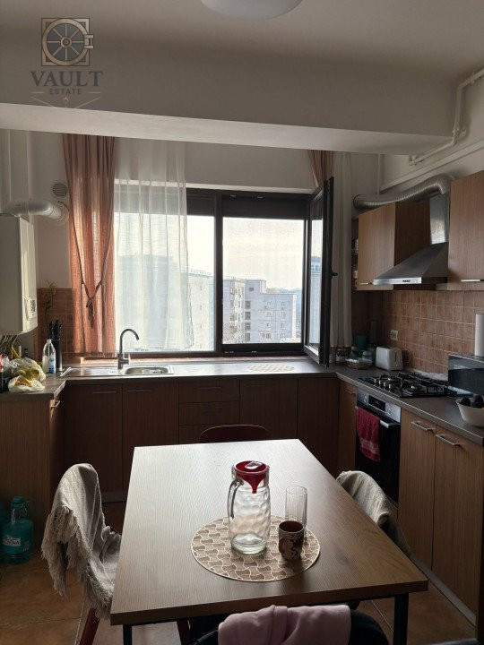 Apartament 3 camere decomandat Nerva Traian