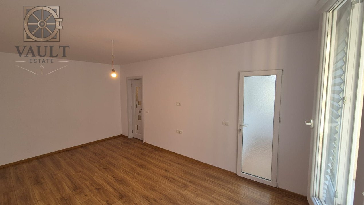 Apartament 3 Camere FINISAT - Bulevardul Chisinau - Bloc anvelopat