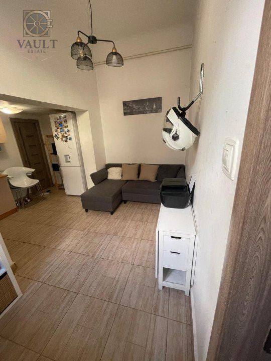 Apartament 2 camere in Vila Interbelica , Rond Alba-Iulia