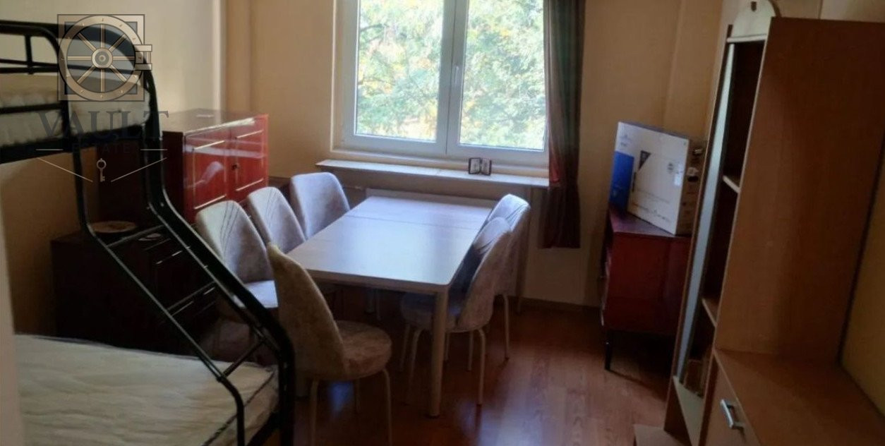 Apartament 4 camere- decomandat- Tei