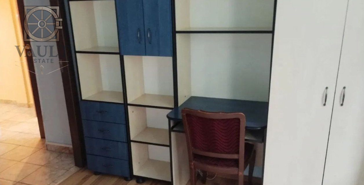 Apartament 4 camere- decomandat- Tei