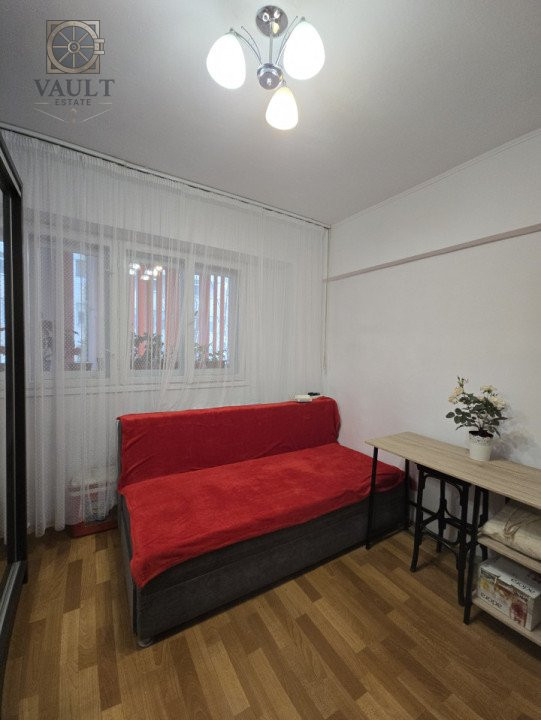 3 CAMERE - ETAJ 2 - PARC PLUMBUITA