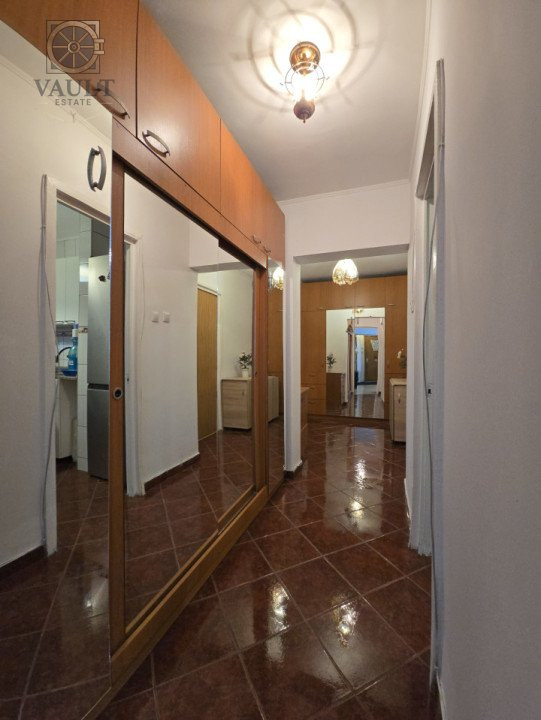 3 CAMERE - ETAJ 2 - PARC PLUMBUITA